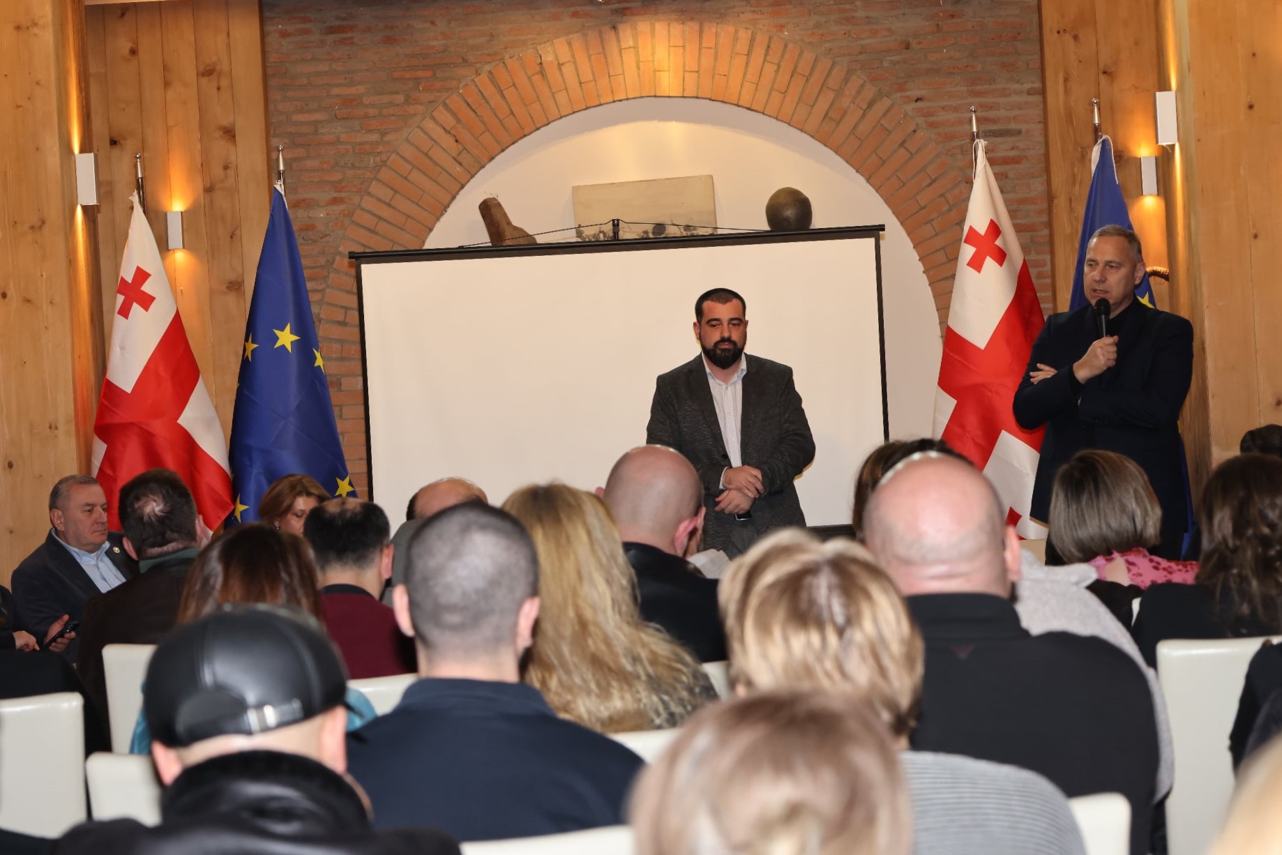 ვეტერინარული კლინიკები  ძაღლების ჰიპერპოპულაციის მართვის პროგრამაში ჩაერთვებიან  