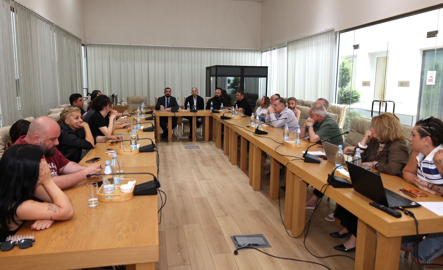 ვეტერინარული სასტუმროები იდენტიფიცირებულ და რეგისტრირებულ ძაღლებს მოემსახურებიან